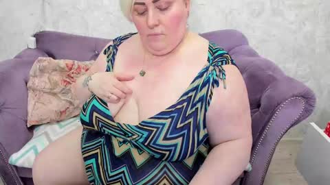 fashiona online show from January 16, 1:37 am