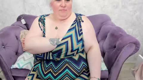 fashiona online show from January 28, 6:38 am