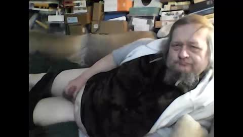 HoneyCumJuice4U online show from December 2, 11:51 pm