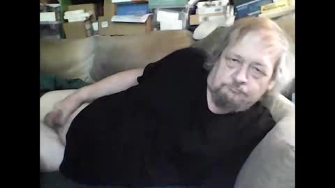 HoneyCumJuice4U online show from October 6, 3:42 pm