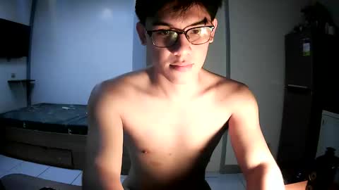 Snapshot of fastfucker_22 chatting on June 7, 12:15 am fastfucker_22 online show from June 7, 12:15 am