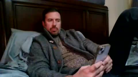 Snapshot of fat_dick_brian chatting on February 16, 10:06 pm FATdickBOY online show from February 16, 10:06 pm