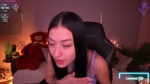 Snapshot of fatalenellie chatting on February 23, 8:06 pm Nellie online show from February 23, 8:06 pm