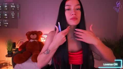 Snapshot of fatalenellie chatting on February 26, 9:25 pm Nellie online show from February 26, 9:25 pm