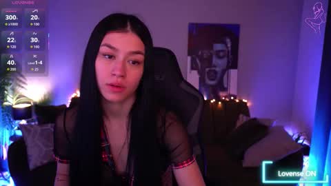 Snapshot of fatalenellie chatting on March 29, 8:53 pm Nellie online show from March 29, 8:53 pm