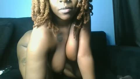 Winnie online show from December 29, 3:44 am