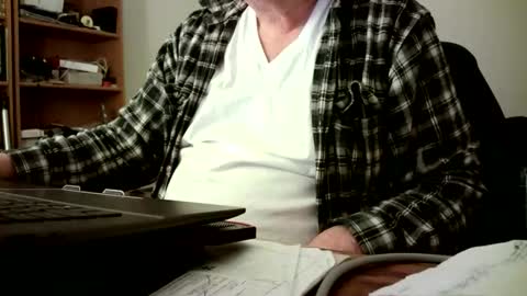 fatbellyitalian3 online show from December 17, 12:22 pm