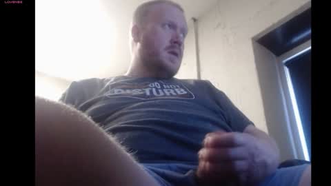 Snapshot of fatdick7incher chatting on December 23, 6:37 pm Fatdick7incher online show from December 23, 6:37 pm