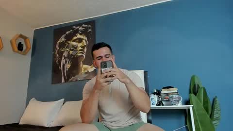 M A T  T E O online show from March 5, 11:16 pm