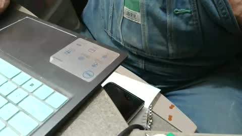 Fred. online show from November 1, 7:49 pm