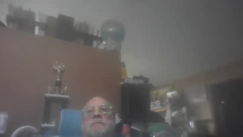 Fred. online show from February 15, 8:49 pm