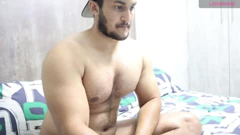 Snapshot of fatherfly001 chatting on April 30, 8:57 pm fatherfly001 online show from April 30, 8:57 pm