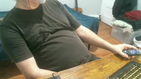 Father Miguel online show from February 15, 12:29 am