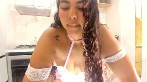 Zoe online show from June 5, 8:58 pm