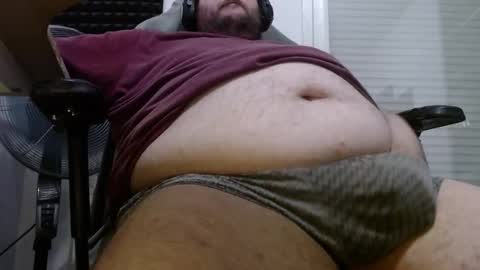 Snapshot of fatpiggypat chatting on September 22, 4:47 am Pat online show from September 22, 4:47 am