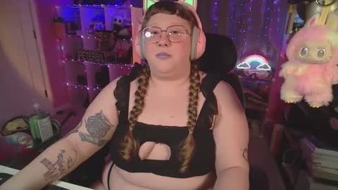 FatVeronica online show from February 21, 10:55 pm