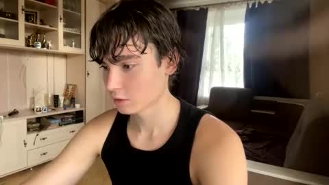 Snapshot of faustfrost chatting on September 18, 1:02 pm Faust online show from September 18, 1:02 pm