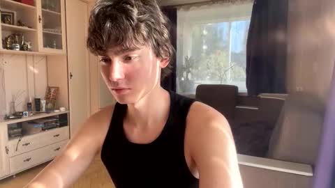 Snapshot of faustfrost chatting on September 19, 1:23 pm Faust online show from September 19, 1:23 pm