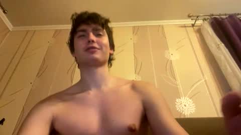 Snapshot of faustfrost chatting on November 7, 7:30 am Faust online show from November 7, 7:30 am