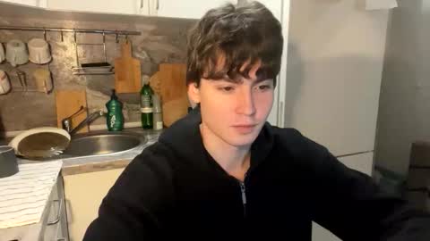 Snapshot of faustfrost chatting on November 27, 1:24 pm Faust online show from November 27, 1:24 pm