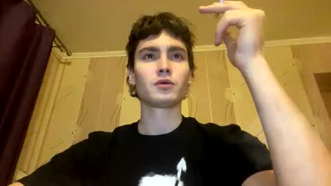 Snapshot of faustfrost chatting on December 21, 10:28 pm Faust online show from December 21, 10:28 pm