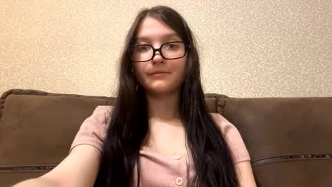 Aurora 18yo online show from March 27, 9:21 am