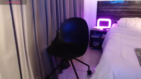 FAUSTO online show from December 2, 8:37 pm