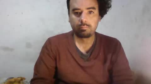 Faux Feitico online show from April 18, 8:42 pm