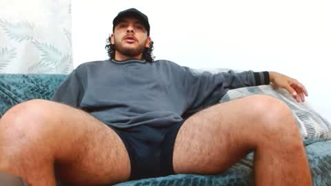 Snapshot of favid95 chatting on September 21, 6:31 pm favid95 online show from September 21, 6:31 pm