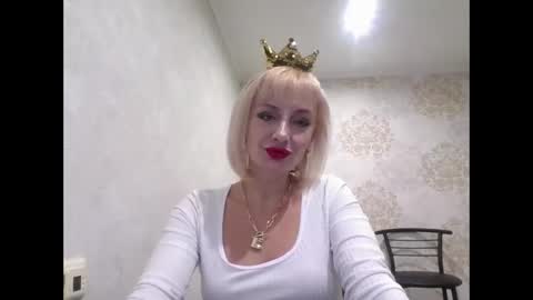 favorite_angel online show from December 25, 4:44 am