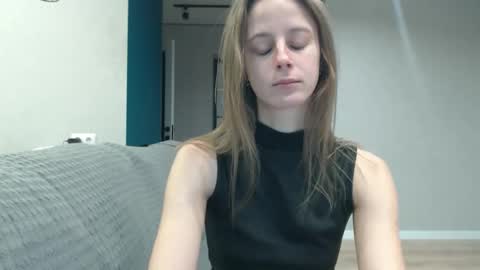 favoriteyour online show from November 12, 5:08 am