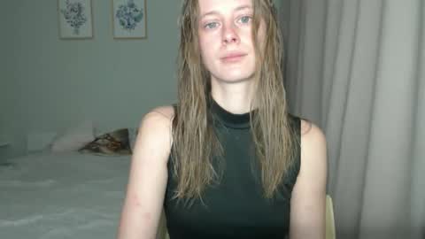 Snapshot of favoriteyour chatting on January 18, 3:32 am favoriteyour online show from January 18, 3:32 am