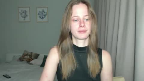 Snapshot of favoriteyour chatting on January 19, 3:43 am favoriteyour online show from January 19, 3:43 am