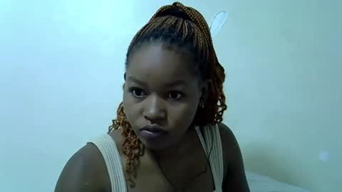 Snapshot of fay_love chatting on November 24, 4:34 am love online show from November 24, 4:34 am