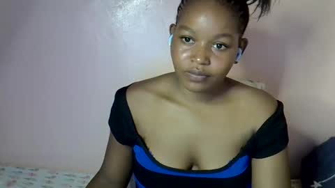 love online show from February 12, 8:59 pm