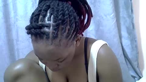 love online show from March 28, 10:15 am