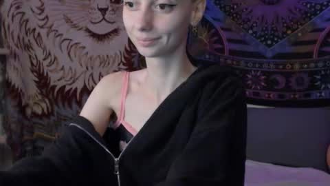 Snapshot of fayebae3 chatting on October 7, 11:57 pm Mossfairy online show from October 7, 11:57 pm