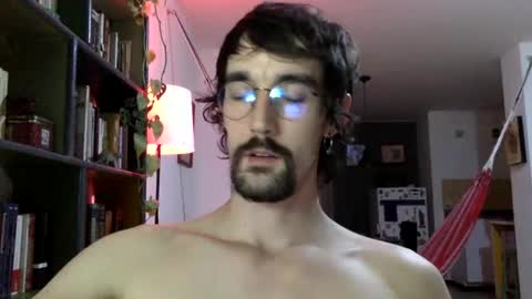 Snapshot of fazzbinderx chatting on December 10, 3:52 am fazzbinder online show from December 10, 3:52 am