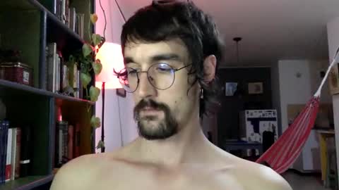 Snapshot of fazzbinderx chatting on December 14, 4:23 am fazzbinder online show from December 14, 4:23 am