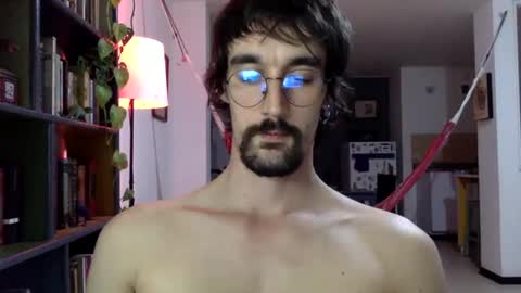 Snapshot of fazzbinderx chatting on December 16, 3:30 am fazzbinder online show from December 16, 3:30 am