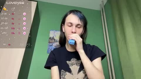 Mark online show from February 12, 5:52 pm