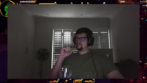 Snapshot of fear_inoculum chatting on October 23, 3:22 pm Fear online show from October 23, 3:22 pm