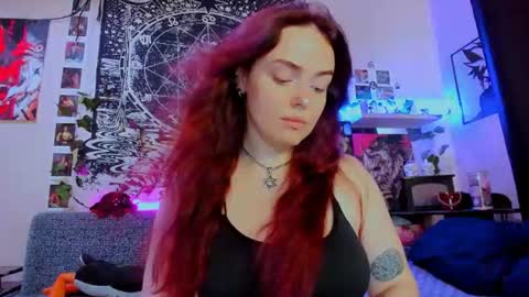 Diva online show from July 18, 2:27 am