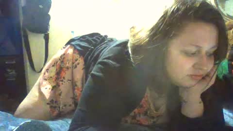 Snapshot of feastonme00 chatting on June 27, 2:23 pm feastonme00 online show from June 27, 2:23 pm