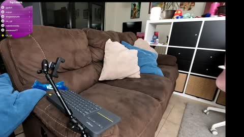 Snapshot of federosario2123 chatting on January 21, 4:21 am federosario2123 online show from January 21, 4:21 am