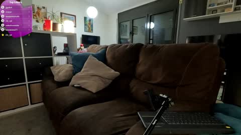 Snapshot of federosario2123 chatting on January 21, 3:21 pm federosario2123 online show from January 21, 3:21 pm