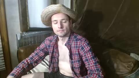 ask me online show from February 3, 7:52 pm