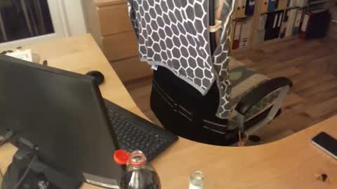 feet4u_barefooter online show from September 20, 10:11 pm