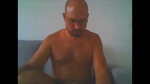 Snapshot of feetkiller chatting on September 21, 3:46 pm feetkiller online show from September 21, 3:46 pm