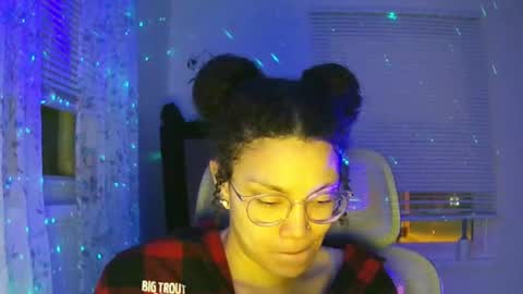 Soley online show from January 19, 11:00 pm